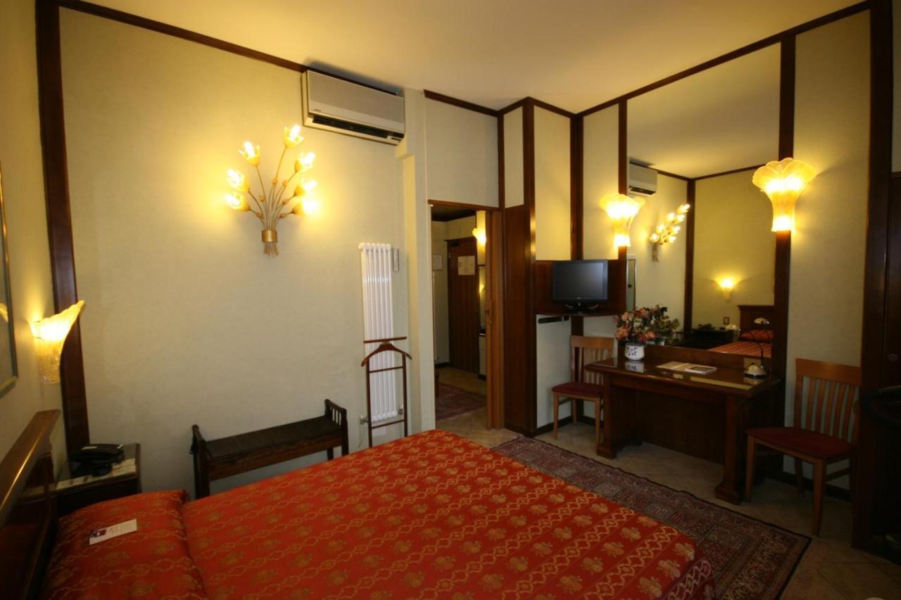 Classic Triple Room