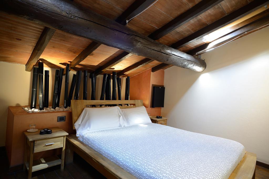 Double Room Split Level