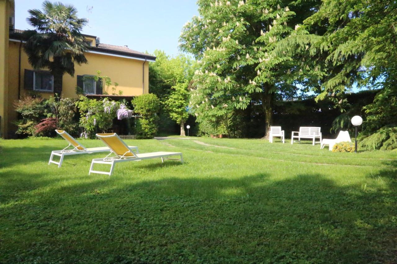 Appartamento con 2 Camere da Letto e Patio