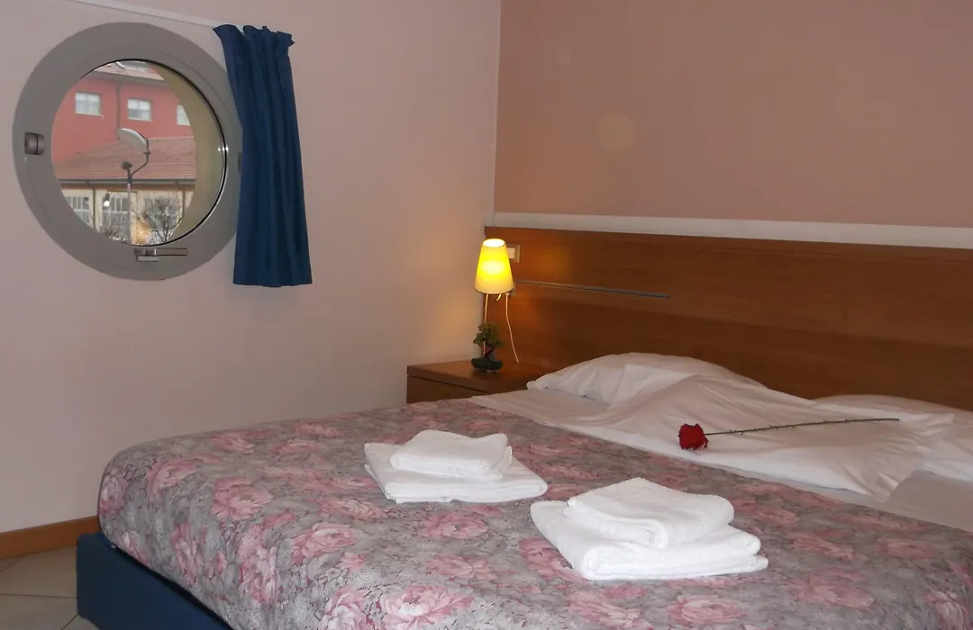 Albergo Meublè Abatjour-1