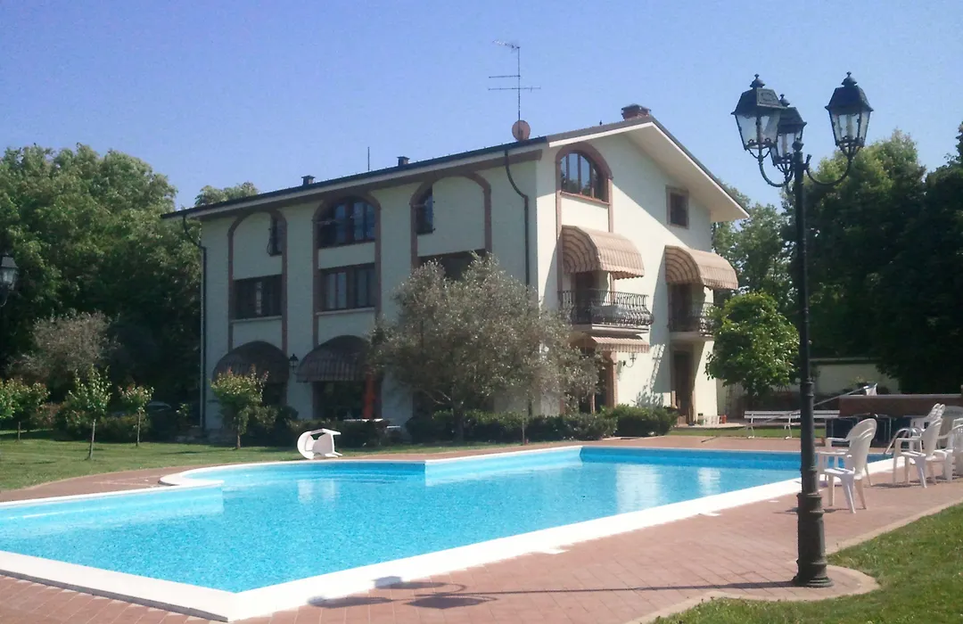 Agriturismo Corte Trincerone-1