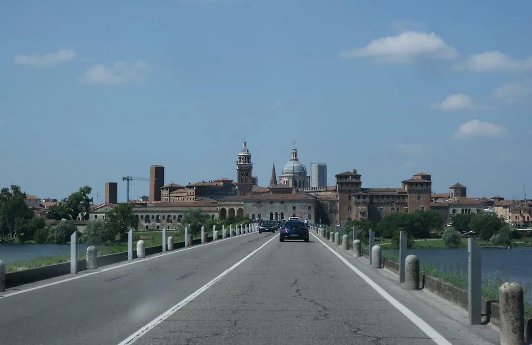 Casa Mantova 1-1