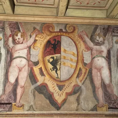 PALAZZO BECCAGUTTI CAVRIANI - Gallery Suite e Frescoes Suite-2